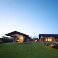 Exploring the Unique Hawaiian Architecture: Traditional Homes vs Modern Homes